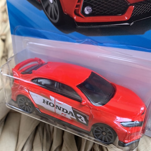 2018 Honda Civic Type R Red Car Hot Wheels Then Now Mattel Hotwheels 2025 ๐ - Picture 6 of 7